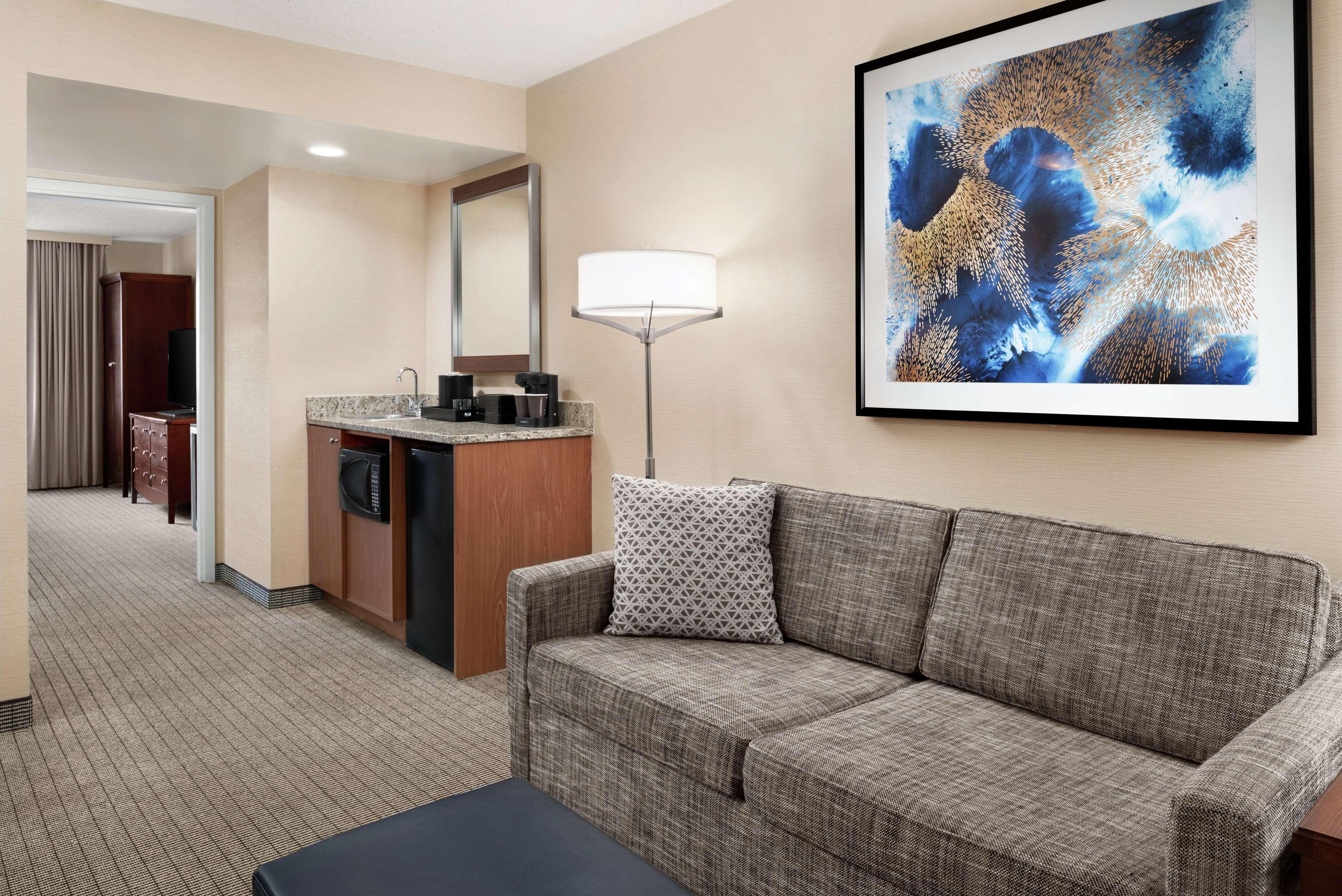 Embassy Suites Cincinnati - Rivercenter Covington Ngoại thất bức ảnh