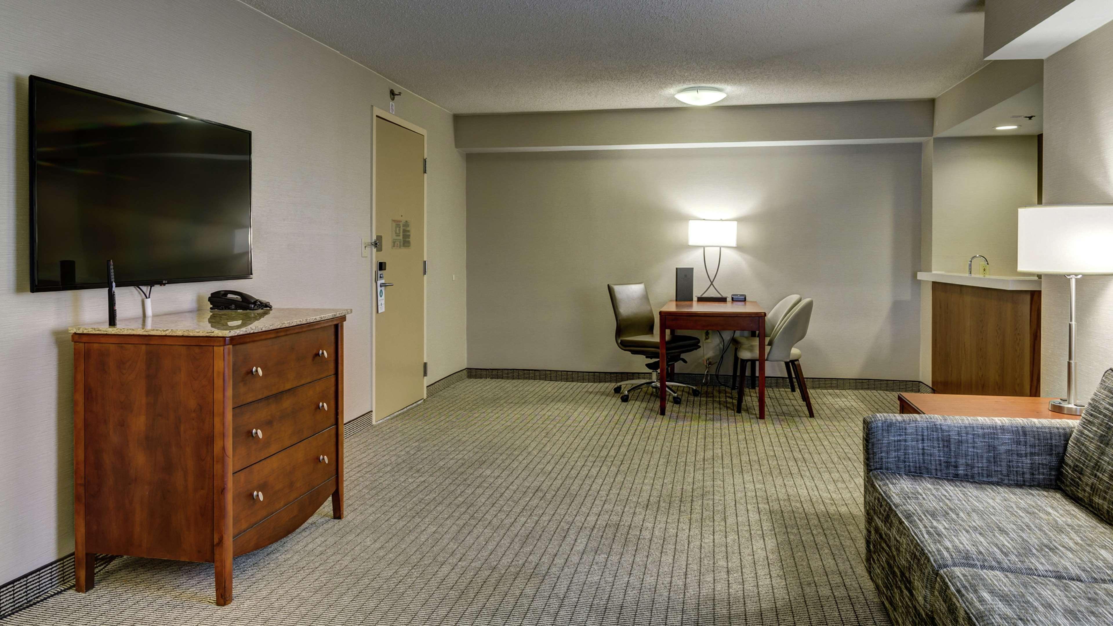 Embassy Suites Cincinnati - Rivercenter Covington Ngoại thất bức ảnh