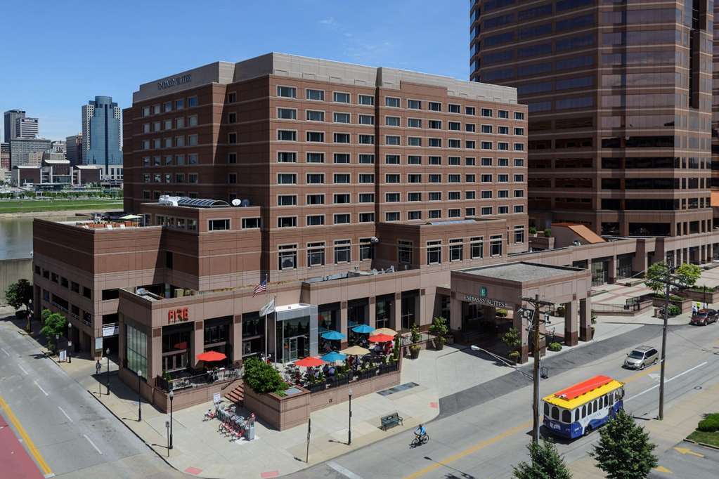 Embassy Suites Cincinnati - Rivercenter Covington Ngoại thất bức ảnh